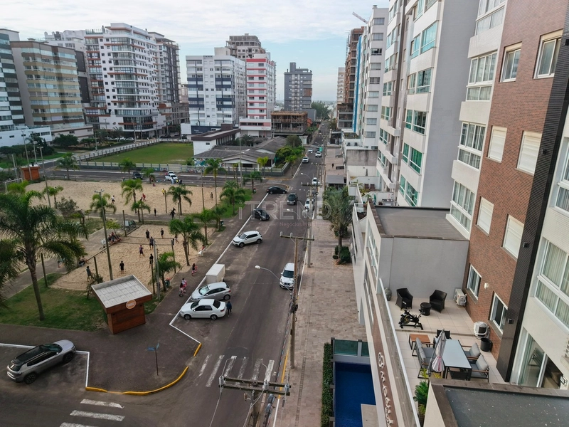 TERRAÇO INCRÍVEL EM FRENTE A PRAÇA: 23ª foto da galeria de imagens do imóvel