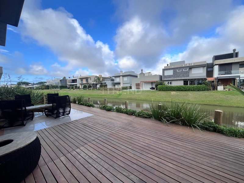 CAPÃO ILHAS RESORT: 3ª foto da galeria de imagens do imóvel