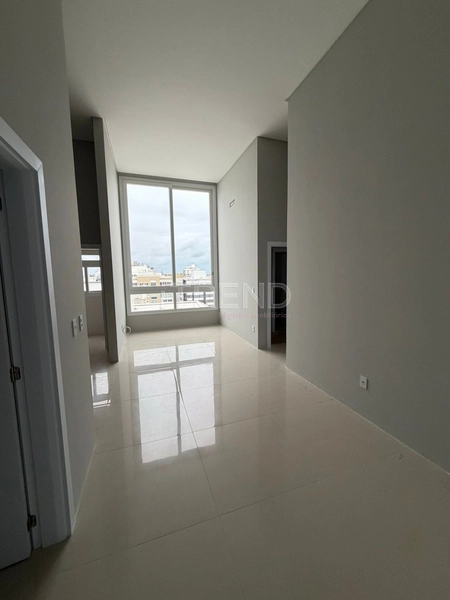 Apartamento exclusivo com *pé-direito duplo* sofisticado: 12ª foto da galeria de imagens do imóvel
