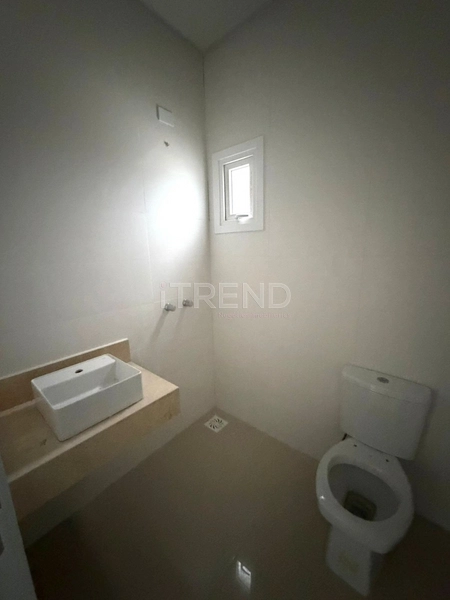 Apartamento exclusivo com *pé-direito duplo* sofisticado: 8ª foto da galeria de imagens do imóvel