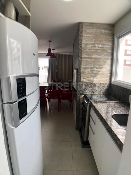 Apartamento com grande terraço: 13ª foto da galeria de imagens do imóvel