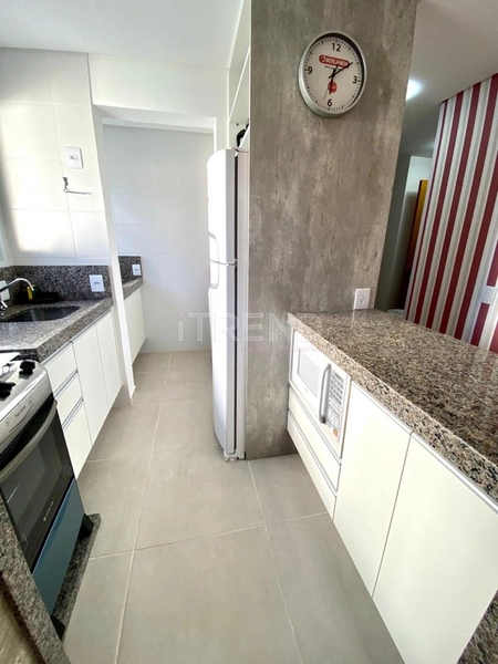 Apartamento com grande terraço: 45ª foto da galeria de imagens do imóvel
