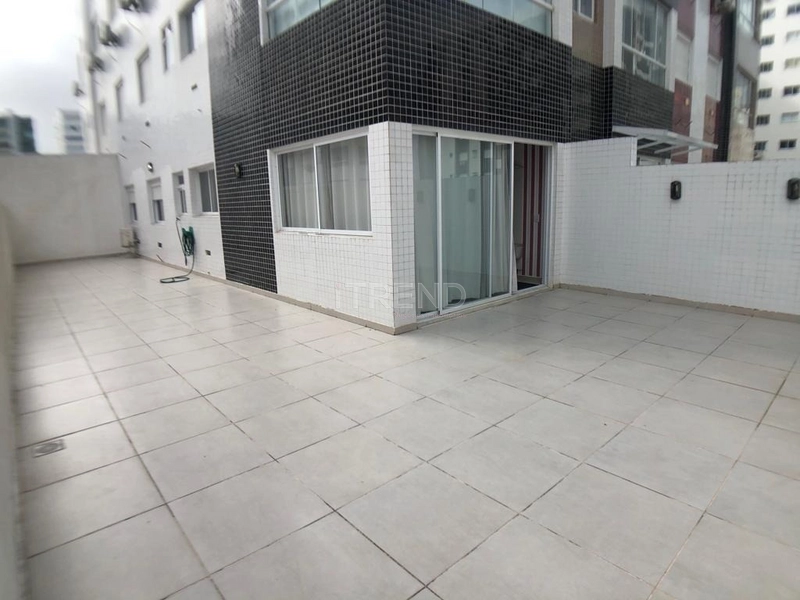 Apartamento com grande terraço: 16ª foto da galeria de imagens do imóvel