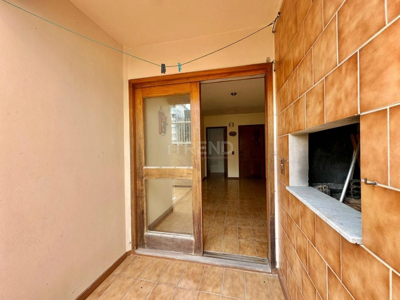 APARTAMENTO À VENDA COM TERRAÇO EM CAPÃO DA CANOA: 2ª foto da galeria de imagens do imóvel