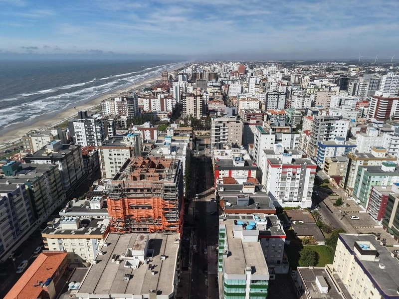 APARTAMENTO À VENDA COM TERRAÇO EM CAPÃO DA CANOA: 7ª foto da galeria de imagens do imóvel