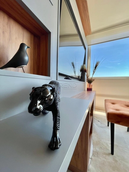 Apartamento 2 dormitórios decorado.: 1ª foto da galeria de imagens do imóvel