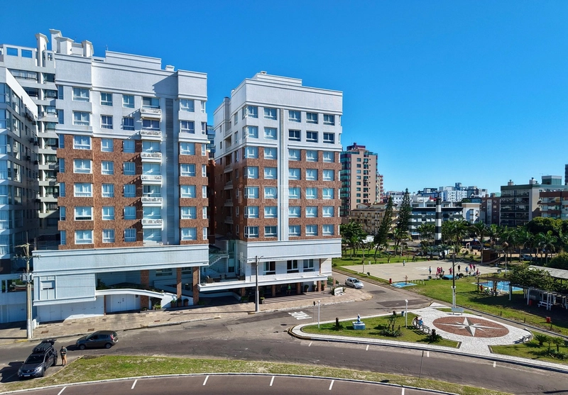 APARTAMENTO À VENDA  JUNTO A PRAÇA DO FAROL: 6ª foto da galeria de imagens do imóvel
