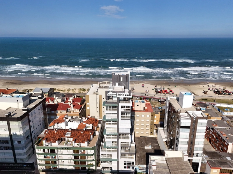 APARTAMENTO COM VISTA MAR AO LADO DA PRAÇA FLÁVIO BOIANOVSKI A UMA QUA: 37ª foto da galeria de imagens do imóvel