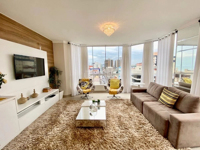 Apartamento 3 dormitórios com vista para o mar no Centro: 5ª foto da galeria de imagens do imóvel