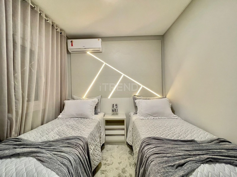 Mobiliado e Decorado: 2ª foto da galeria de imagens do imóvel