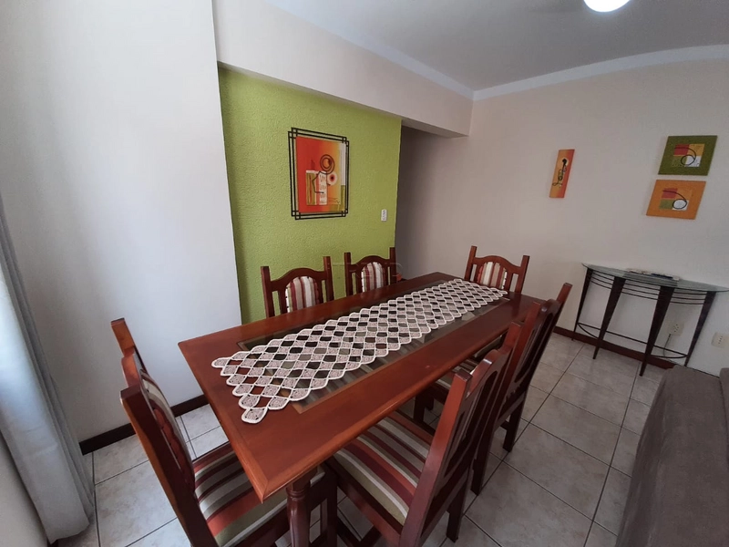 No Centro de Capão: 3ª foto da galeria de imagens do imóvel