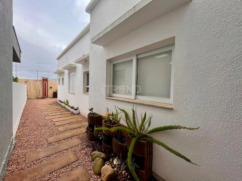 Casa 3 Suítes Mobiliada no Condomínio Condado de Capão: 3ª foto da galeria de imagens do imóvel