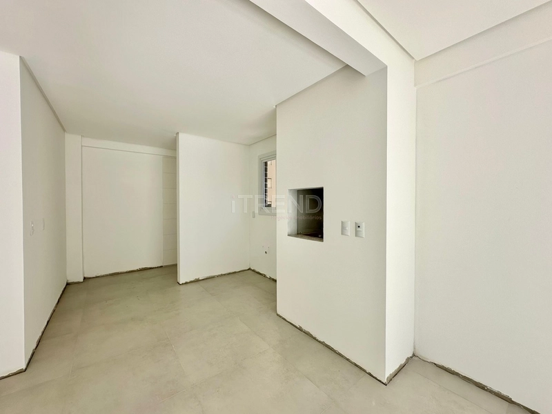 APARTAMENTO AMPLO COM SACADA DE FRENTE, JUNTO AO MAR: 12ª foto da galeria de imagens do imóvel