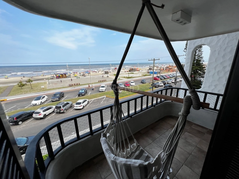 Apartamento com dois dormitorios com sacada separada a beira mar!: 17ª foto da galeria de imagens do imóvel
