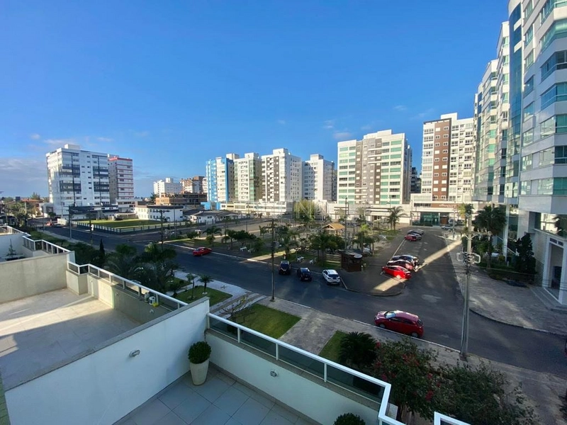 MOBILIADO E DECORADO FRENTE PRAÇA: 22ª foto da galeria de imagens do imóvel