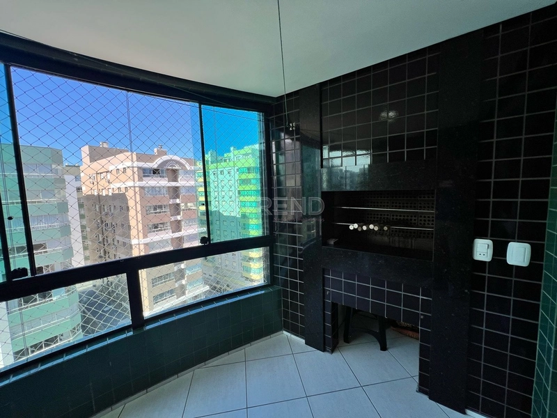 Apartamento com vista pro mar, na Avenida Ubirajara.: 5ª foto da galeria de imagens do imóvel