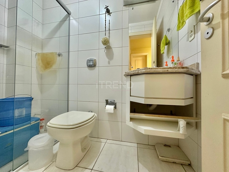 APARTAMENTO À VENDA EM EDIFÍCIO A 2 QUADRAS DA BEIRA MAR: 16ª foto da galeria de imagens do imóvel
