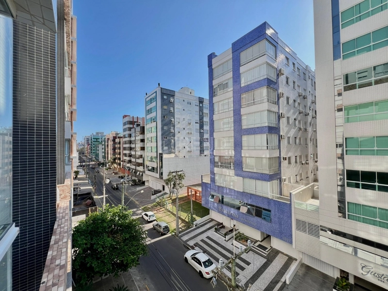 Amplo apartamento de frente: 18ª foto da galeria de imagens do imóvel