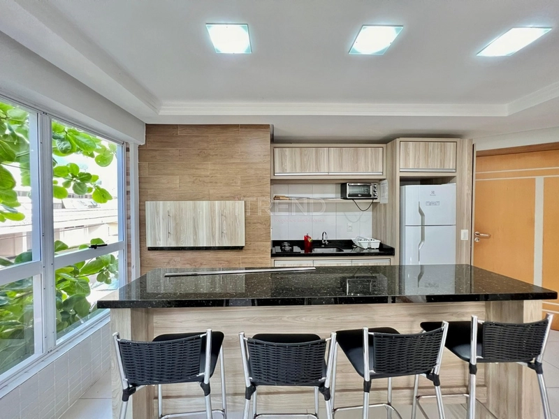 Amplo apartamento de frente: 10ª foto da galeria de imagens do imóvel