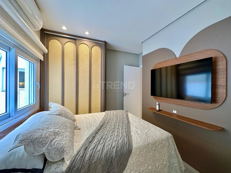 Apartamento mobiliado e decorado com terraço: 10ª foto da galeria de imagens do imóvel