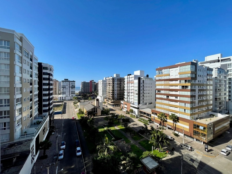 Frente para a Praça Tiarajú: 5ª foto da galeria de imagens do imóvel