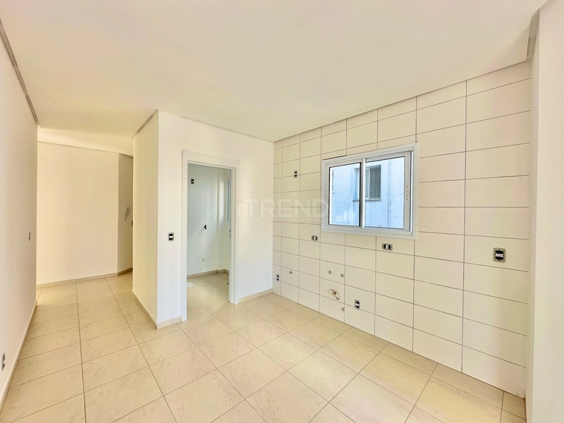 APARTAMENTO À VENDA SACADA DE FRENTE EM CAPÃO DA CANOA!: 3ª foto da galeria de imagens do imóvel
