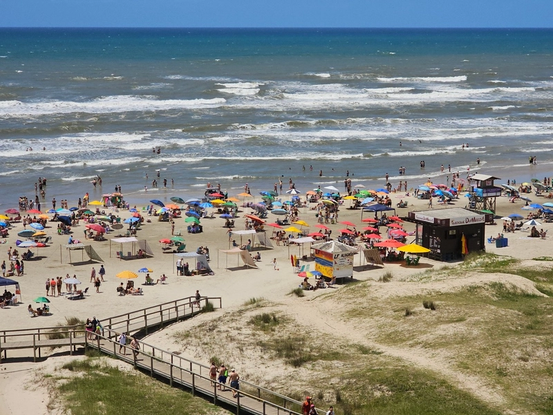Na avenida Beira Mar esquina com a Avenida Poti: 35ª foto da galeria de imagens do imóvel
