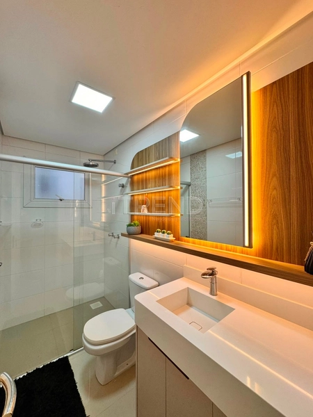Amplo terraço no seu apartamento com 60 meses para pagar na praça Tiarajú!: 15ª foto da galeria de imagens do imóvel