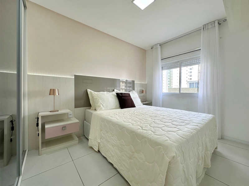APARTAMENTO FRENTE AVENIDA E VISTA MAR: 17ª foto da galeria de imagens do imóvel