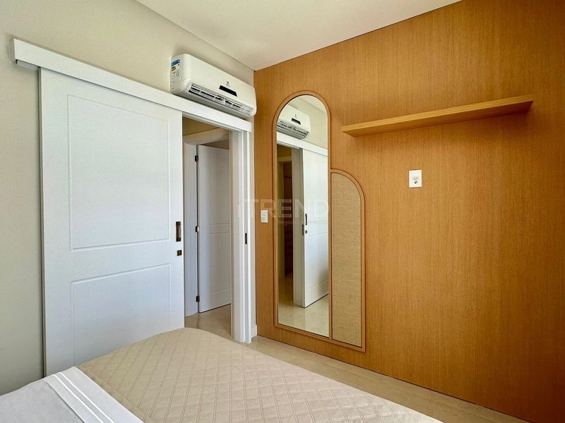 APARTAMENTO COM VARANDA FINAMENTE DECORADO: 39ª foto da galeria de imagens do imóvel
