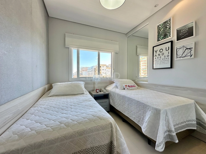 APARTAMENTO À VENDA COM VISTA FANTÁSTICA Mar e Serra MOBILIADO & DECOR: 2ª foto da galeria de imagens do imóvel
