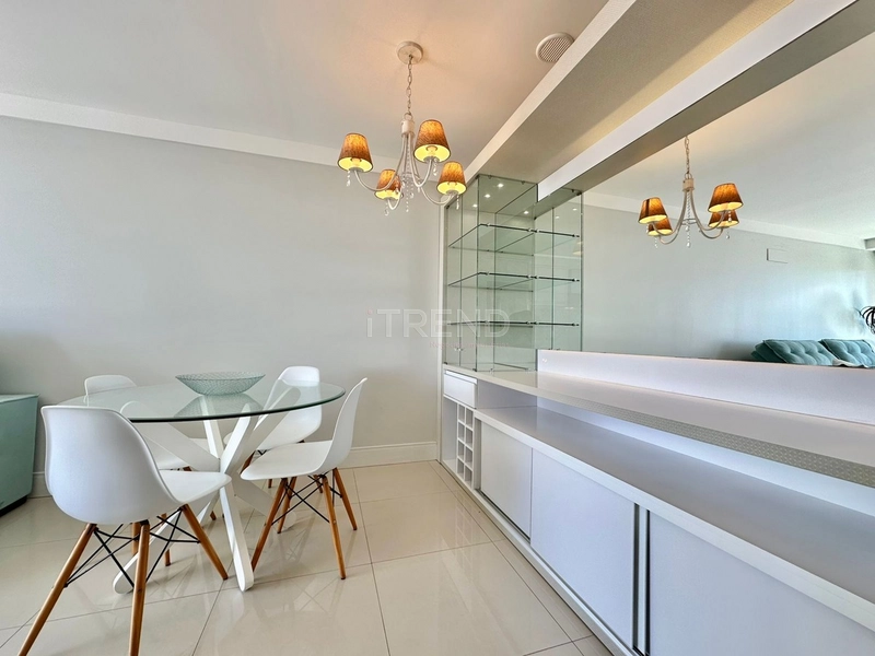 APARTAMENTO COM SACADA DE FRENTE!: 2ª foto da galeria de imagens do imóvel