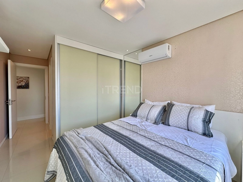 APARTAMENTO COM SACADA DE FRENTE!: 3ª foto da galeria de imagens do imóvel