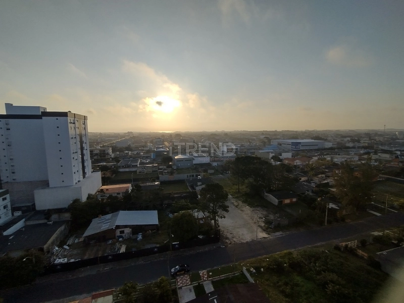 Frente Praça: 8ª foto da galeria de imagens do imóvel