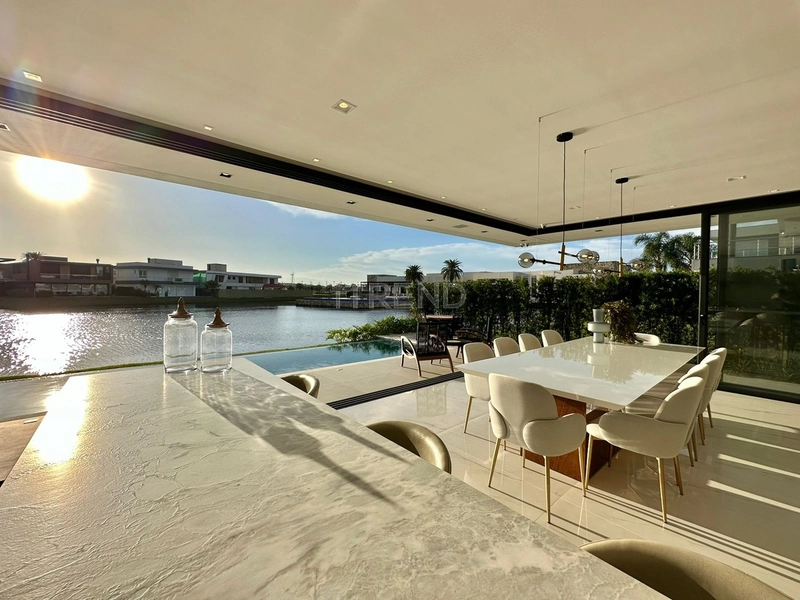 Mansão Beira Lago: 89ª foto da galeria de imagens do imóvel