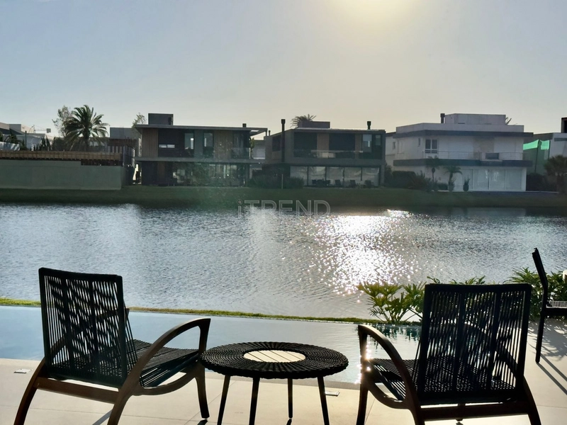 Mansão Beira Lago: 44ª foto da galeria de imagens do imóvel