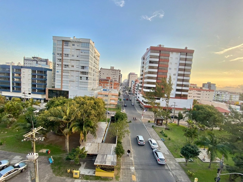 Apartamento mobiliado e decorado com sacada de frente: 17ª foto da galeria de imagens do imóvel