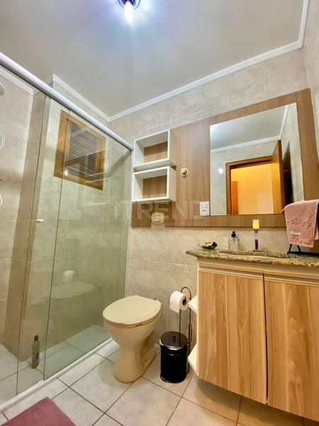 Apartamento mobiliado e decorado com sacada de frente: 16ª foto da galeria de imagens do imóvel