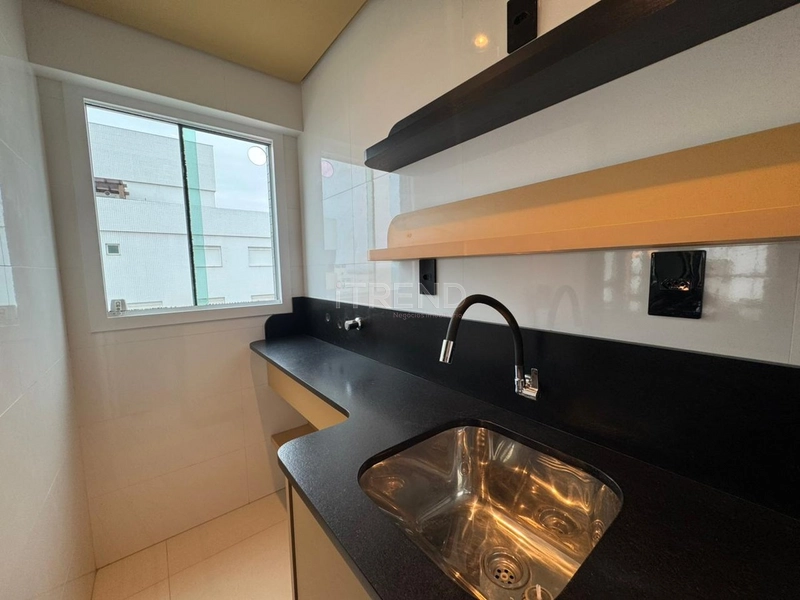 Amplo apartamento de dois dormitórios: 12ª foto da galeria de imagens do imóvel