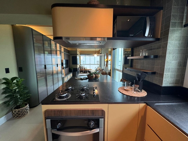 Amplo apartamento de dois dormitórios: 6ª foto da galeria de imagens do imóvel