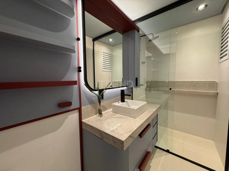 Amplo apartamento de dois dormitórios: 9ª foto da galeria de imagens do imóvel