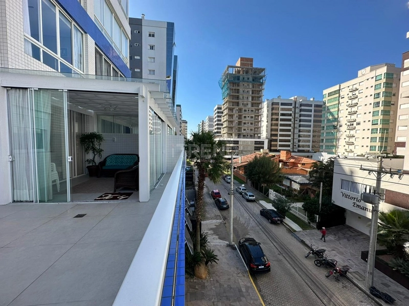Na divisa de Atlântida - apartamento de frente com terraço: 11ª foto da galeria de imagens do imóvel