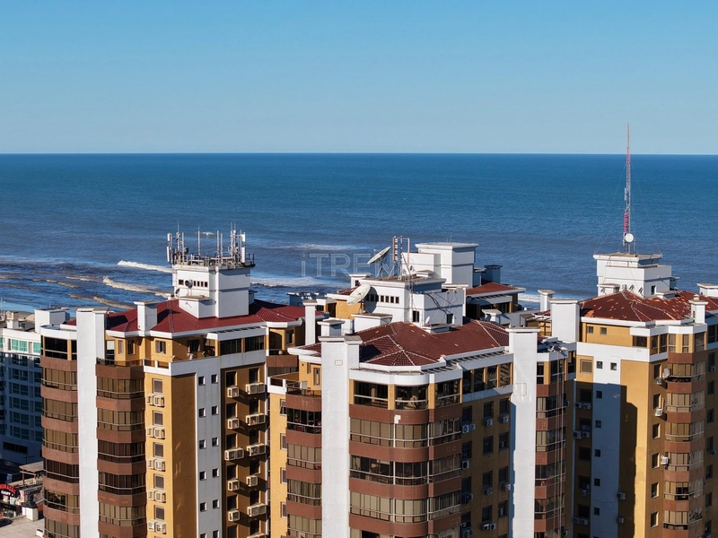 Cobertura Luxuosa: 2ª foto da galeria de imagens do imóvel