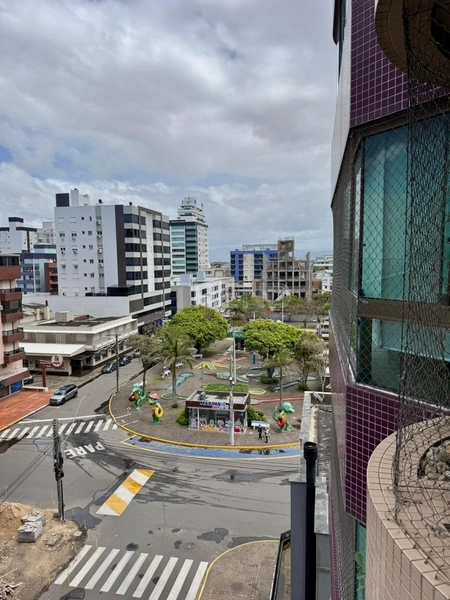 COM VISTA ETERNA PARA MAR E PRAÇA - RARIDADE: 15ª foto da galeria de imagens do imóvel
