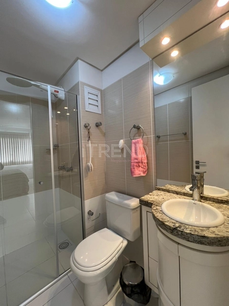 Apartamento 1 quadra do mar de frente: 3ª foto da galeria de imagens do imóvel