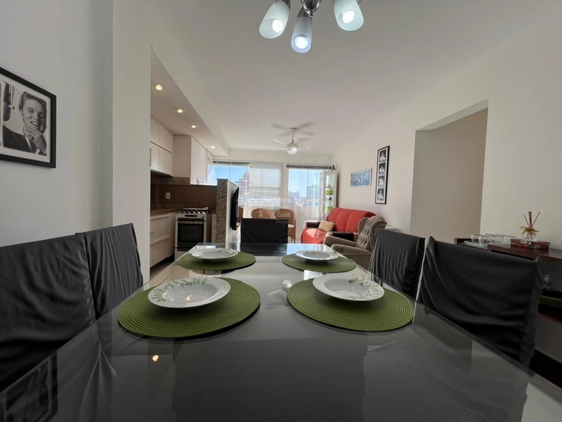 Apartamento 1 quadra do mar de frente: 8ª foto da galeria de imagens do imóvel