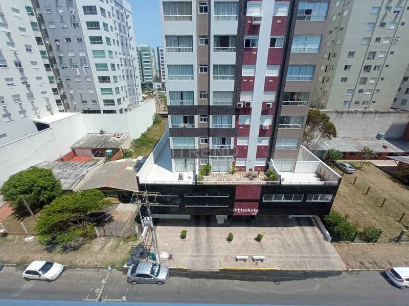 Apartamento a poucos passos do mar: 5ª foto da galeria de imagens do imóvel