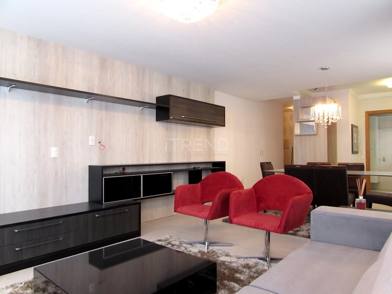 Amplo apartamento com vista liberada: 2ª foto da galeria de imagens do imóvel