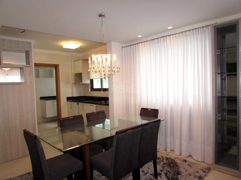 Amplo apartamento com vista liberada: 4ª foto da galeria de imagens do imóvel