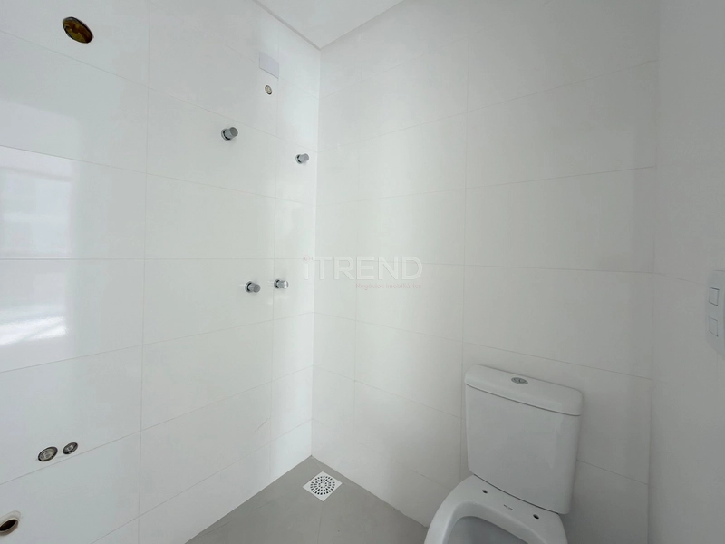 APARTAMENTO À VENDA COM SACADA DE FRENTE!!!: 1ª foto da galeria de imagens do imóvel